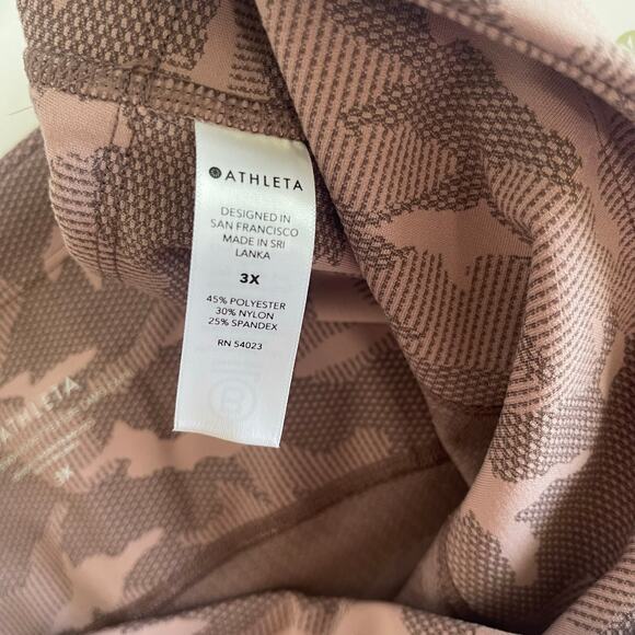 Athleta Ultimate Stash Pocket Texture Camo Capri Leggings Dusty Pink NEW Size 3X - Picture 6 of 6